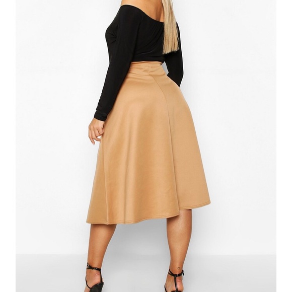 Plus Basic Full Circle Midi Skater Skirt - Picture 2 of 3